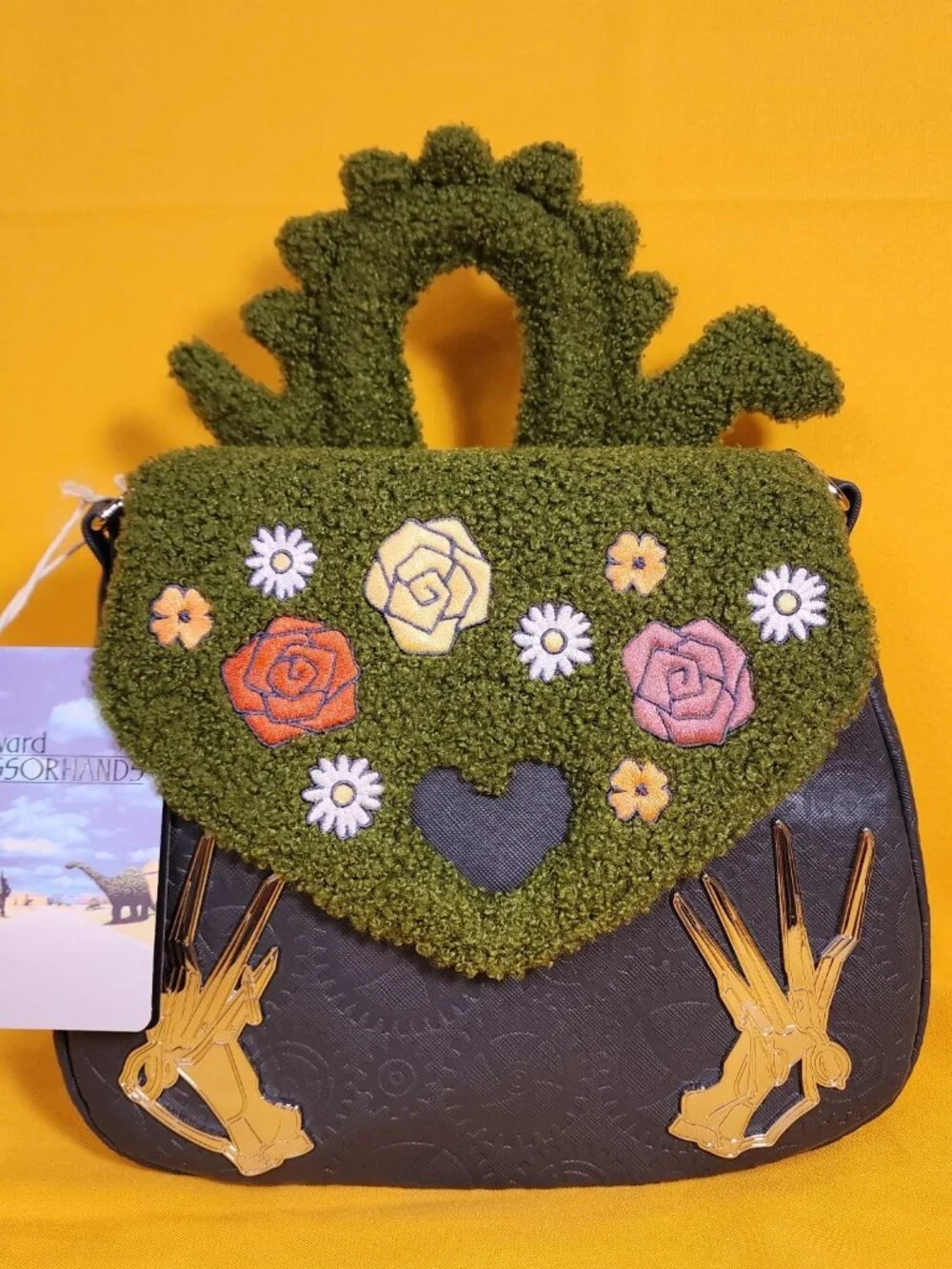 Loungefly Edward Scissorhands Sherpa Topiary Floral Horror Movie Crossbody Bag - Picture 1 of 12